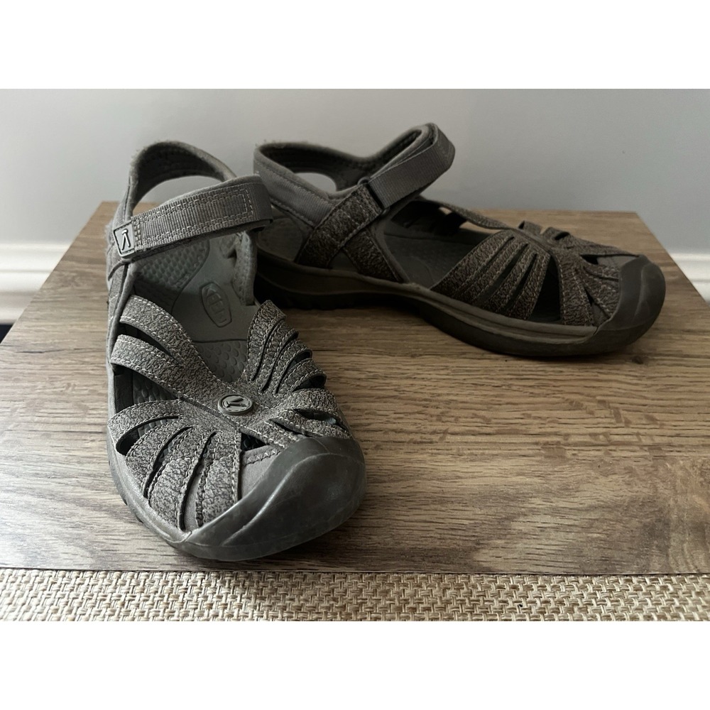 KEEN Rose Sandals Womens 6 Hiking Water Sport Shoes Gray O1